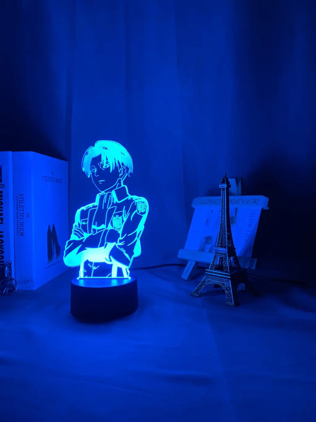 Customized LED Touch Lamp - Attack on Titan Design
