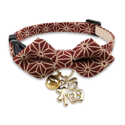 PetSoKoo Cute Diamond Shaped Bowtie Cat Collar with Bell Japan Lucky 福 Charm. Astringent Hemp Leaf Print. BreakawaySoft for Gril Boy Male Female Adult CatsRed