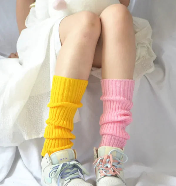 Japanese Solid Color Bunching Socks