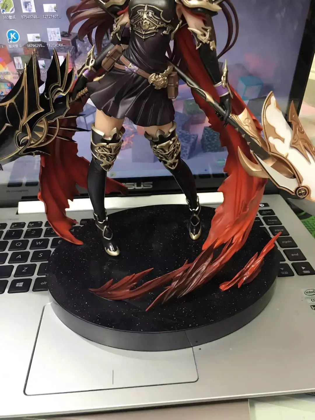 Kotobukiya Bahamut Dark Dragon Knight Forte